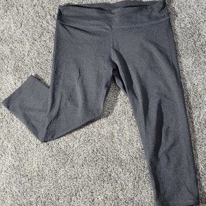 Fabletics Grey Crop Legging Large